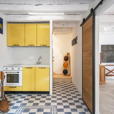 Maison Atypique Au Sein Du Joli Village De Trentemoult 別荘 Rezé